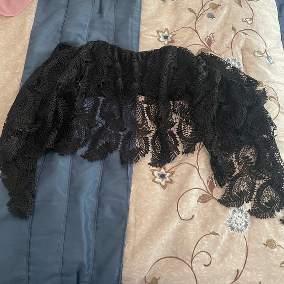 Tops - Lace Belly Top